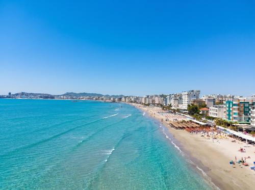 Holiday Apartment in Durres by the Beach - image 3