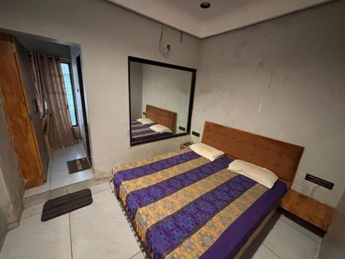 Shree Hariraj Guest House in Vapi
