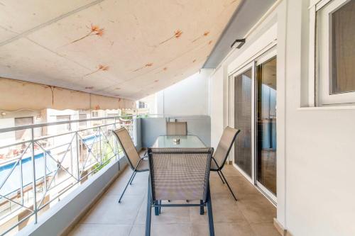 Superior One Bedroom Apartment - image 6