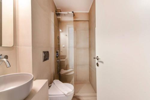 Urban 1 BDR Apartment - main image