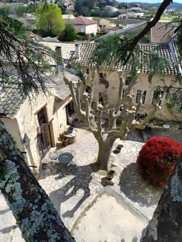 Viesnīcas āriene, Domaine l'Arbre d'Or in La Roque-sur-Ceze