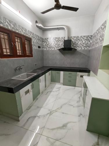 Jothi Luxury Home Stay - image 5