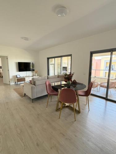 Sol & Sal Living Loulé, 3 quartos – khách sạn tại Goncinha