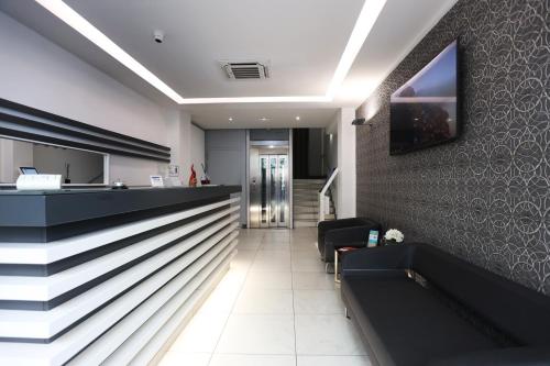 Lobby, Golden Hotel in Plebiscito