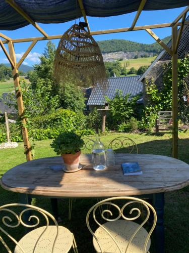 Venez Dormir chez Nous dans les Barronies in Labastide