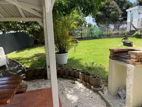 Charmant F2 cosy bas de villa Martinique in Saint-Joseph