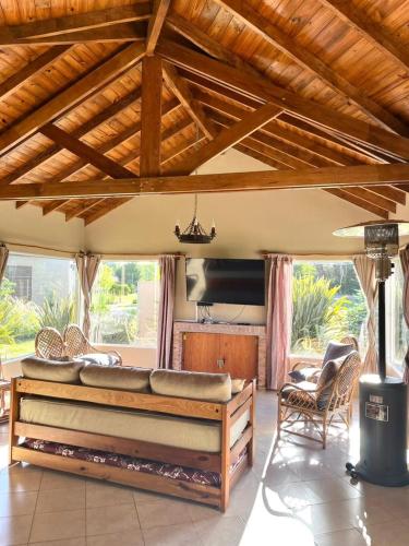 Casa De Campo En Las Lomas de Miramar