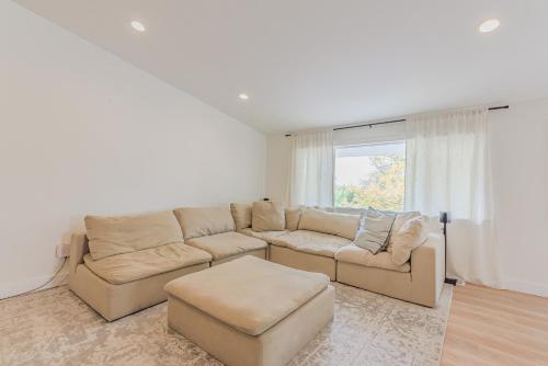 72 S Orem Upstairs Only - main image