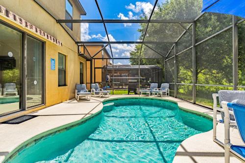 Family Friendly - South Facing Pool - Game Room - Gated - Near Disney