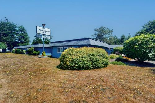 Spacious 2-room combo close to Bandon with cable WiFi mini-fridge - dogs OK - image 7