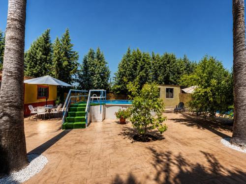 Skats, El refugio de Marmolejo, piscina, barbacoa y grupos hasta 20 personas in Marmolejo