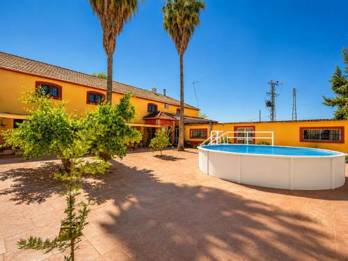 Peldbaseins, El refugio de Marmolejo, piscina, barbacoa y grupos hasta 20 personas in Marmolejo