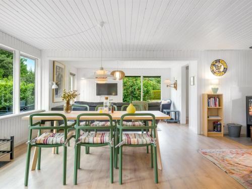 Holiday Home Severine - 1km to the fjord by Interhome in Gjøl