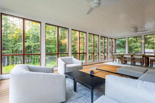 Hillside Haven - Modern Home near Great Barrington in Egremont (MA)