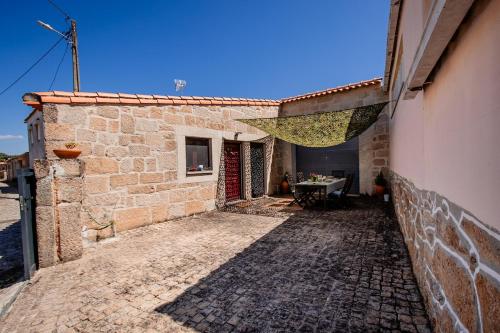 Retreat in Alto Douro Vinhateiro in Azevo