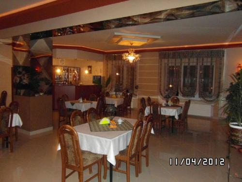 Ресторан, Zajazd-Restauracja ELZA in Кутно