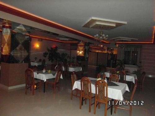 Ресторан, Zajazd-Restauracja ELZA in Кутно