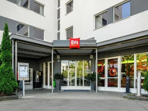 ibis Zürich Messe Airport in Zürich, Schweiz
