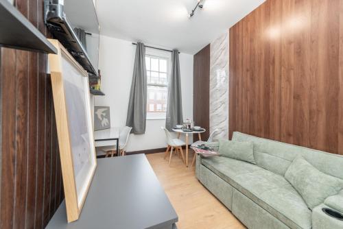 219 - Flat 4 Piccadilly - 3rd floor - image 3