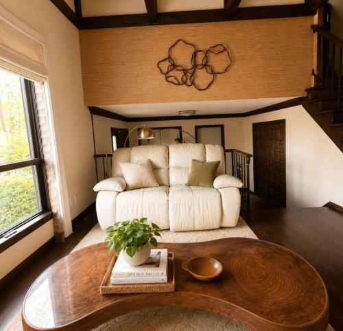 Relaxing Private Room in Paramus (NJ)