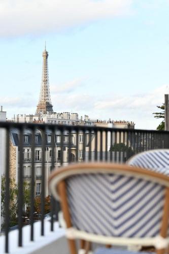Balcony Eiffel Tower View Newly Refurbished Apt