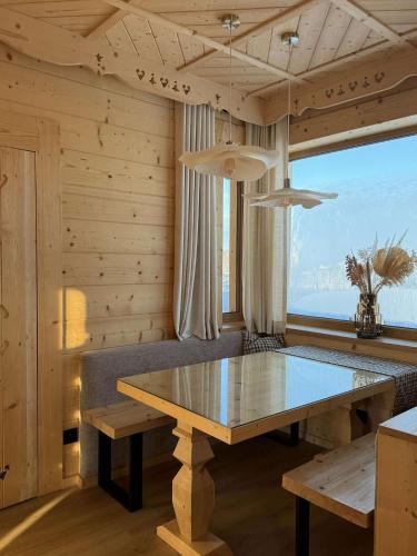 Létesítmények, Lovelia Luxury Chalet & Jacuzzi in Witow