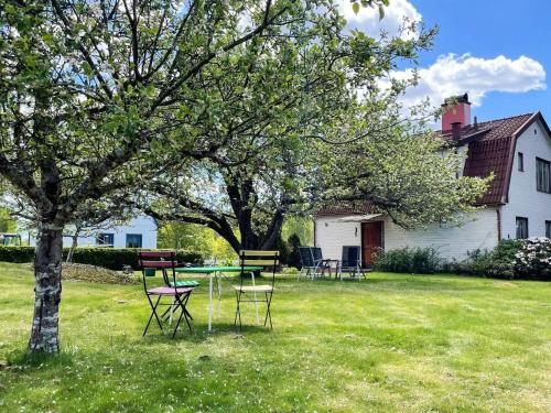 5 person holiday home in Gunnebo