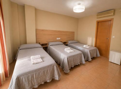 Hotel Sierra de Huesa Room Type - Triple Room