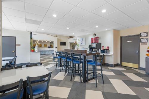 Comida y bebida, Best Western Plus McKinney Inn & Suites in Mckinney