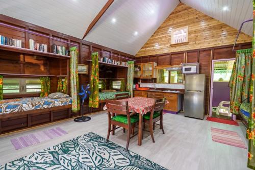 A szálláshely kívülről, Heimanarii's Lodge - Fare Mahana in Haapiti