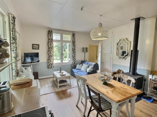 The Rabbiter's Cottage in Waimarama