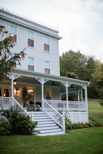 Maple Branch Manor in Crown Heights (NY)