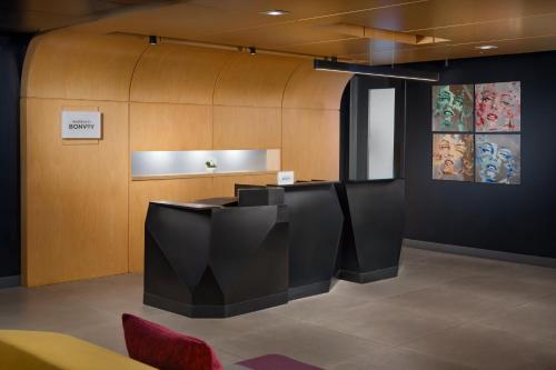 Aloft Miami Brickell - image 10