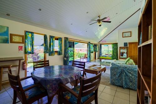 A szálláshely kívülről, Heimanarii's Lodge - Fare Mahana in Haapiti