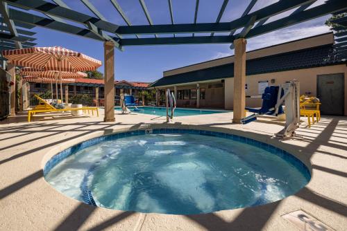 Swimming pool, Hotel Moab Downtown in Moab (UT)