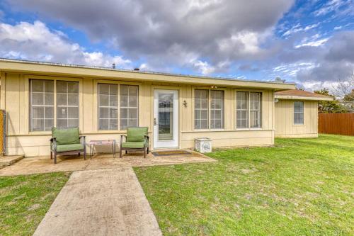 . Peaceful Riverfront Home with Enclosed Yard - Walk to the River
