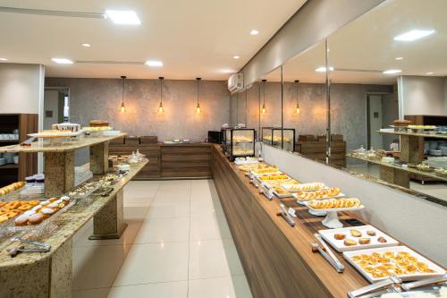 Ételek és italok, WR Confort Hotel Campo Grande in Campo Grande