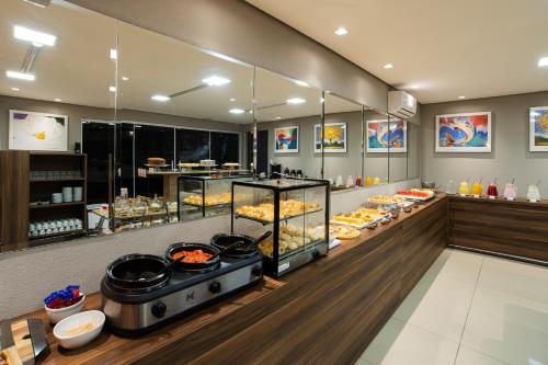 Ételek és italok, WR Confort Hotel Campo Grande in Campo Grande