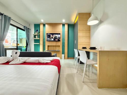 Phoomjai Service Apartment - Phuket