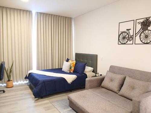 Central and Comfortable Apartment 21st Floor