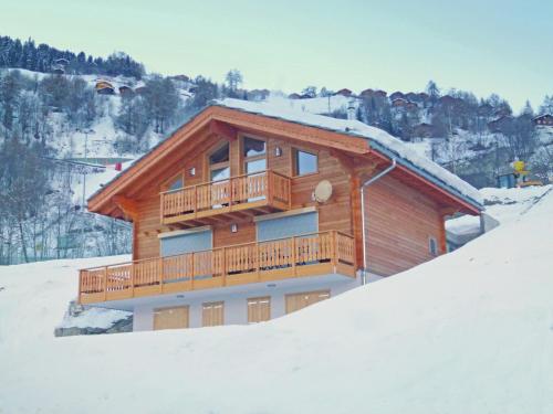 Comfortable Holiday Home in Heremence near Ski Area