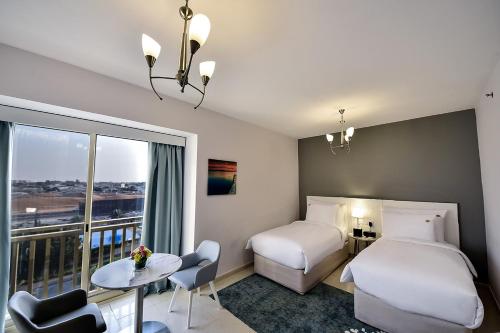 2 twin beds