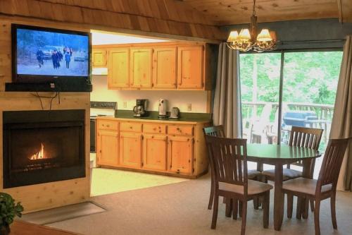 Smoky Mountain Memories cabin - image 6