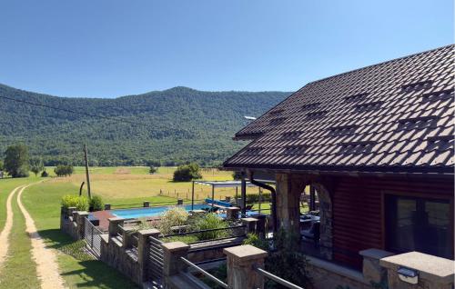 Viesnīcas āriene, Awesome Home In Gospic With Sauna in Klanac