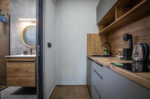 Sofia Luxury Apartments in جيفجيليجا