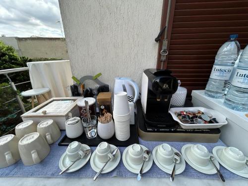 Le " Cerisier " Villa Male dorm shared room 8pm to 10am in La Courneuve