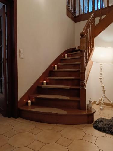 Le " Cerisier " Villa Male dorm shared room 8pm to 10am in La Courneuve