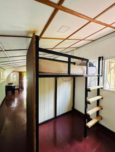 Hidden apartment in بكت