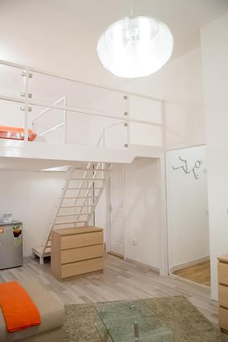  BpR OldPost Apartments next to the Danube in Budapest