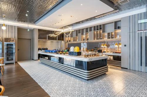 Ēdiens un dzērieni, Atour Hotel Altay in Altay
